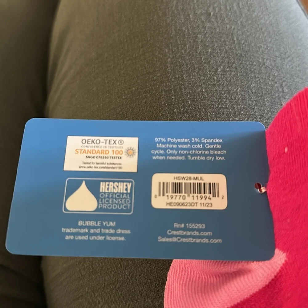 🌵 3/$15 Bubble Yum Pink and Blue Ankle Socks 2 pack ( See description)